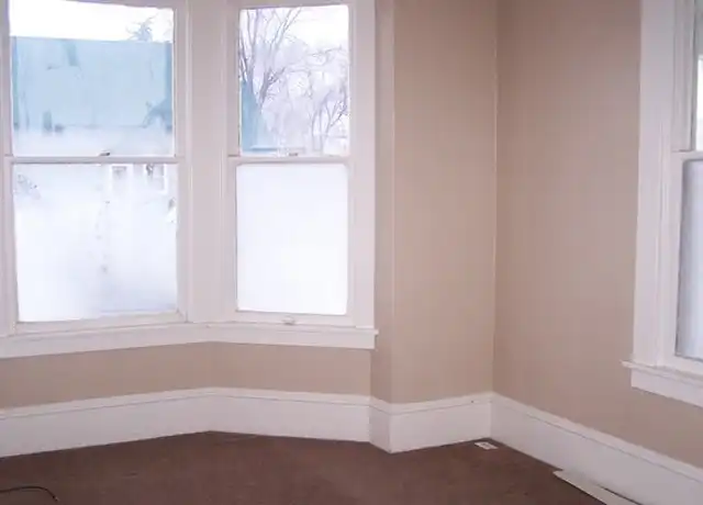 Property at 461 2nd Ave E Unit 1, Twin Falls, ID, 83301, 4 beds, 1 bath, [object Object]