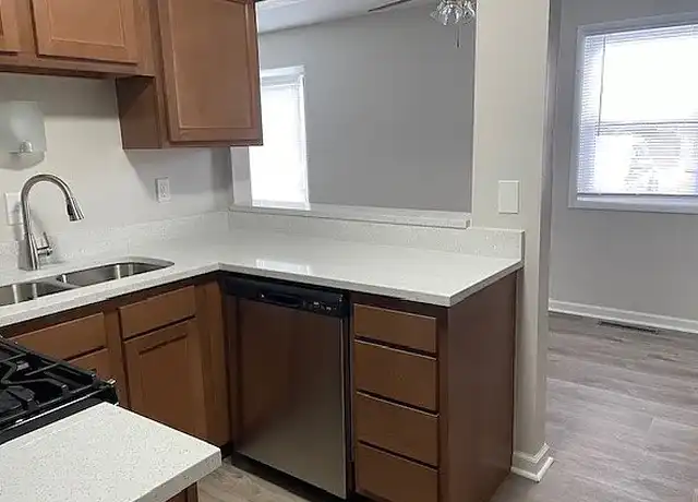 Property at Alexandria Colony Apartments - 440 Alexandria Colony St S, Columbus, OH, 43215, 2 beds, 1.5 baths, [object Object]