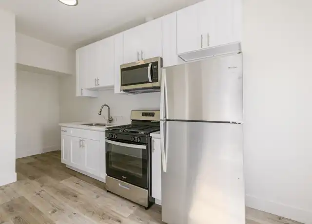 Property at 1625 Mariposa Ave Unit 105, Los Angeles, CA, 90027, 0 beds, 1 bath, [object Object]