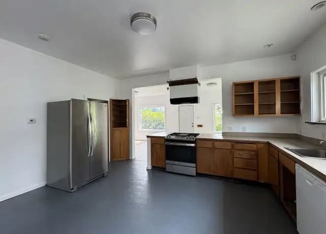 Property at 9133 8th Ave S, Seattle, WA, 98108, 2 beds, 1 bath, [object Object]