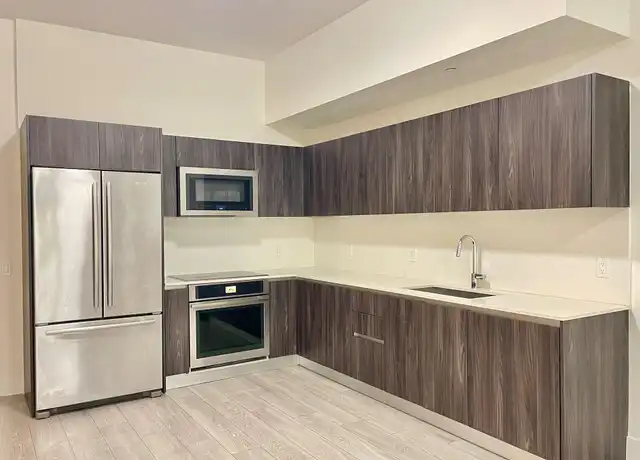Property at 2960 NE 207th St #508, Miami, FL, 33180, 1 bed, 2 baths, [object Object]