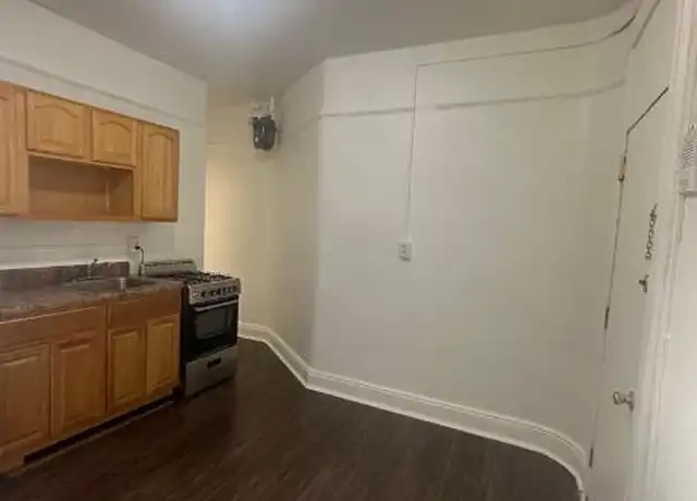 Property at 1203 Summit Ave, Union City, NJ, 07087, 0 beds, 1 bath, [object Object]