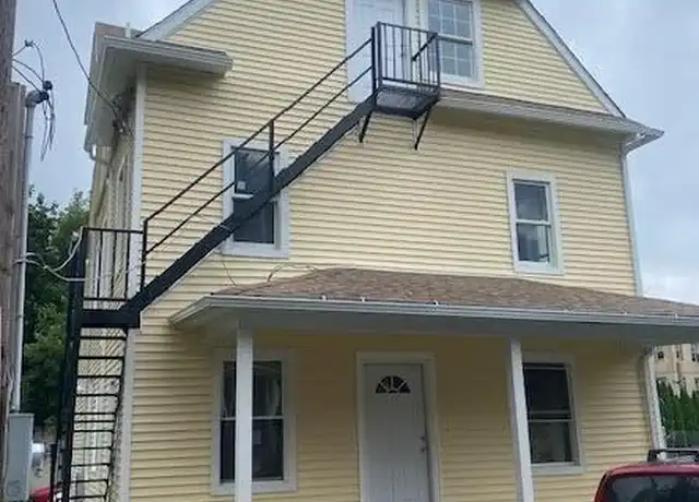Property at 5 Frederick St Unit 3, Waterbury, CT, 06710, 2 beds, 1 bath, [object Object]