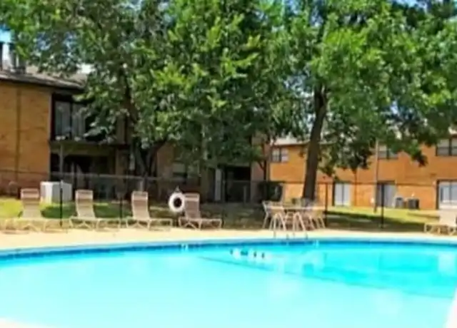Property at 6370 W Wilshire Blvd Unit 16, Oklahoma City, OK, 73132, 3 beds, 1.5 baths, [object Object]