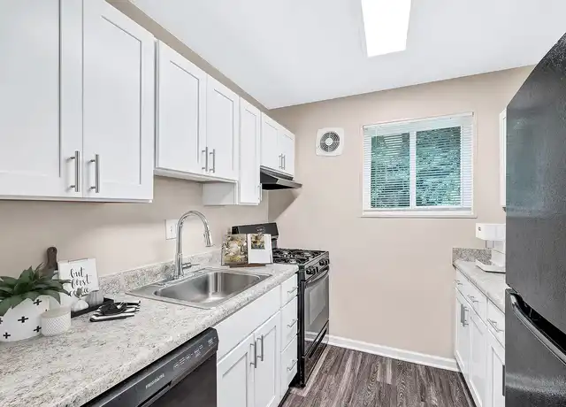Property at Fairmont Gardens - 4137 Wadsworth Ct, Annandale, VA, 22003, 1-3 bed, 1-1.5 bath, [object Object]