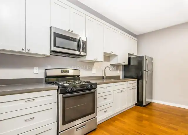 Property at 814 27th St, Oakland, CA, 94607, 1 bed, 1 bath, [object Object]