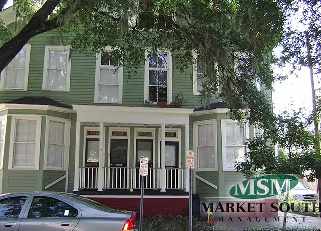Property at 222 Houston St, Savannah, GA, 31401, 2 beds, 1 bath, [object Object]