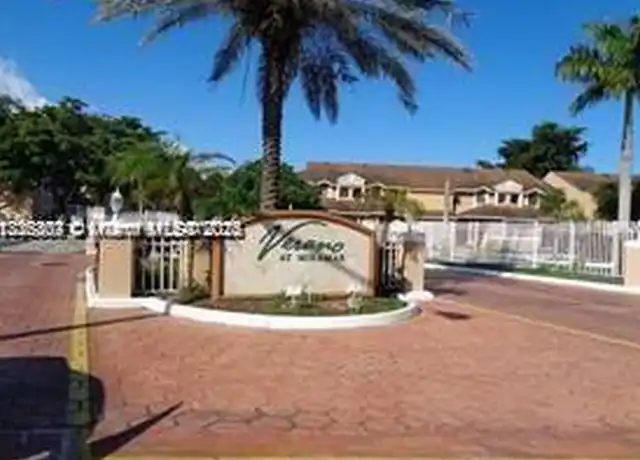 Property at 2184 SW 80th Ter, Miramar, FL, 33025, 2 beds, 2 baths, [object Object]