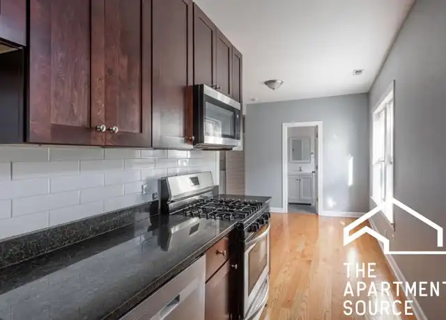 Property at 1646 W Pratt Blvd, Chicago, IL, 60626, 2 beds, 1 bath, [object Object]