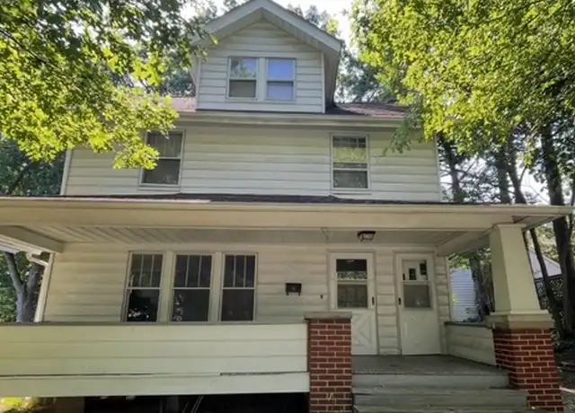 Property at 316 N Lincoln St, Kent, OH, 44240, 5 beds, 2 baths, [object Object]