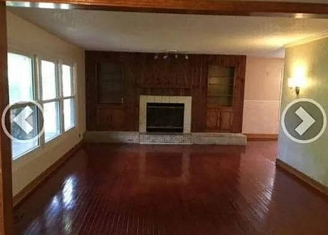 Photo of 7499 Churchill Dr, Hanover Park, IL 60133