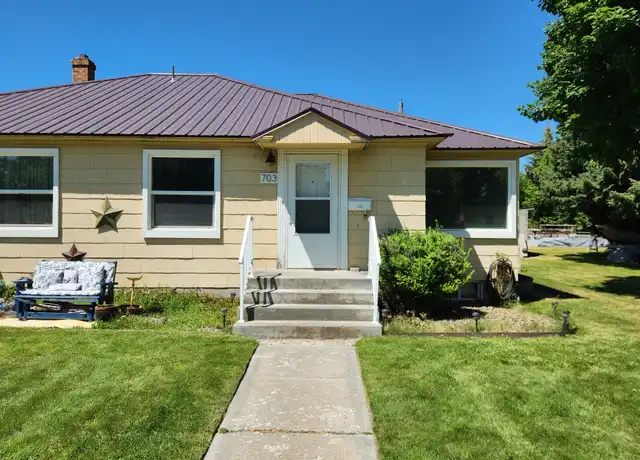 Property at 703 10th St, Idaho Falls, ID, 83404, 1 bed, 1 bath, [object Object]