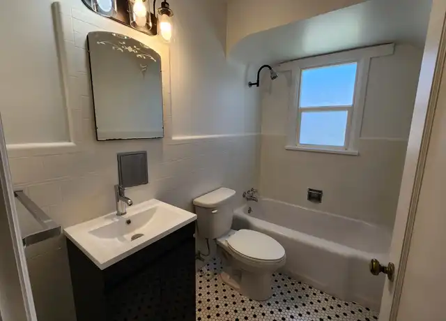Property at 703 10th St, Idaho Falls, ID, 83404, 1 bed, 1 bath, [object Object]