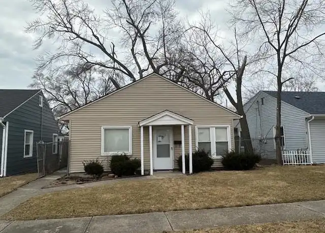 Property at 17127 Park Ave, Lansing, IL, 60438, 2 beds, 1 bath, [object Object]