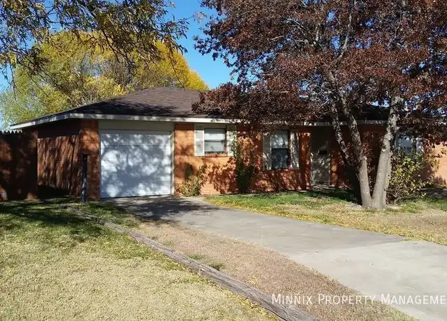 Property at 2613 16th Ave, Canyon, TX, 79015, 3 beds, 2 baths, [object Object]