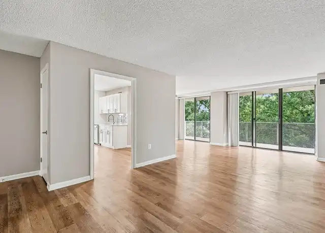Property at The Summit - 260 S Reynolds St, Alexandria, VA, 22304, 1-3 bed, 1.5-2.5 baths, [object Object]