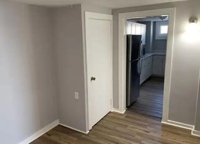 Property at 337 E Main St, Carnegie, PA, 15106, 1 bed, 1 bath, [object Object]
