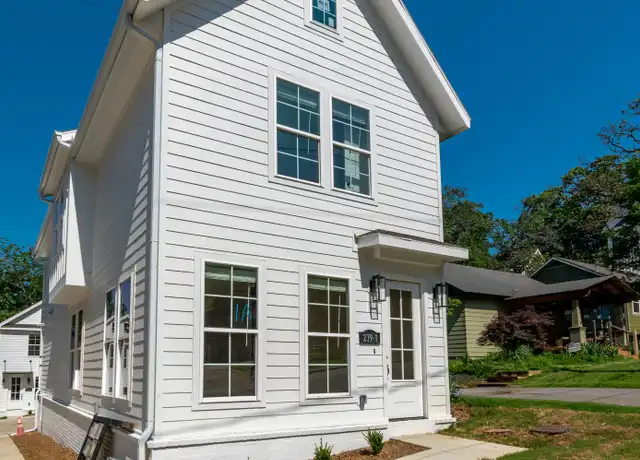 Property at 239 S Church Ave, Fayetteville, AR, 72701, 3 beds, 2.5 baths, [object Object]