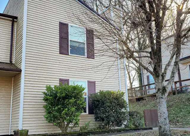 Property at 921 Kingsbury Dr Unit C, Clarksville, TN, 37040, 2 beds, 1.5 baths, [object Object]