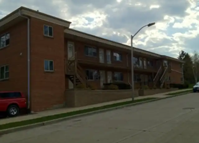 Property at 1500 S 92nd St Unit 1500-09, West Allis, WI, 53214, 1 bed, 1 bath, [object Object]