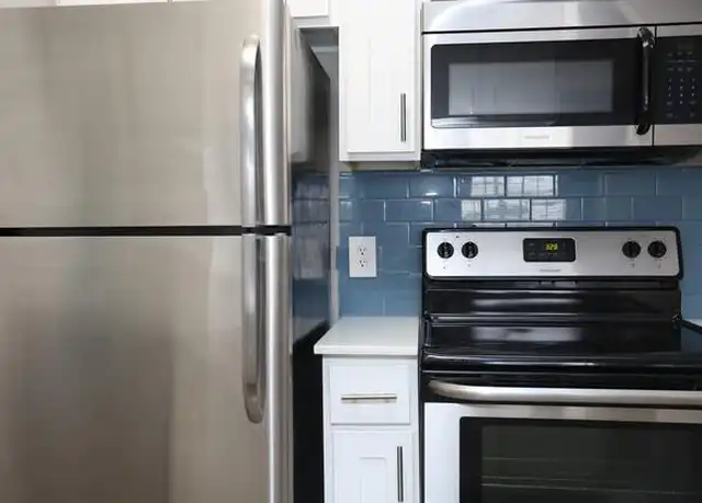 Property at 325 N St. Paul St, Dallas, TX, 75201, 1 bed, 1 bath, [object Object]