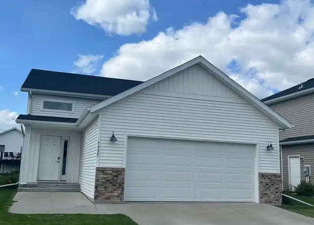 Property at 7359 18th St S, Fargo, ND, 58104, 4 beds, 2 baths, [object Object]