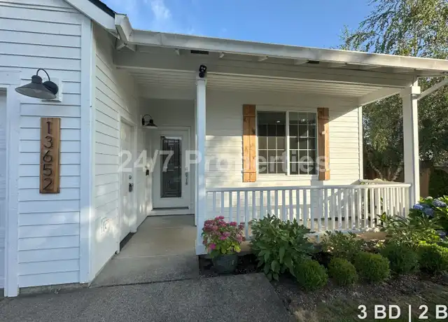 Property at 13652 Garden Meadow Dr, Oregon City, OR, 97045, 3 beds, 2 baths, [object Object]