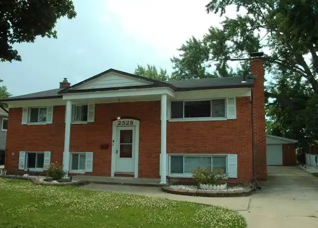 Property at 2528 Koper Dr, Sterling Heights, MI, 48310, 4 beds, 1.5 baths, [object Object]
