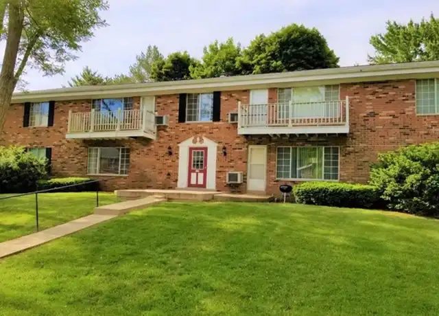 Property at Thiensville - 101 Linden Ln, Thiensville, WI, 53092, 2-3 beds, 1.5 baths, [object Object]