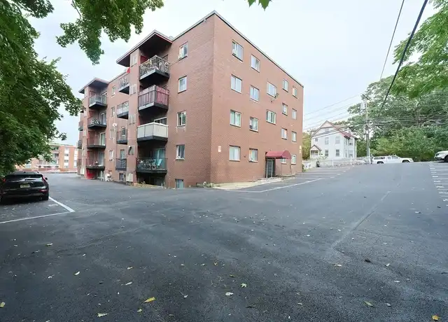 Property at 175 Clare Ave, Hyde Park, MA, 02136, 1 bed, 1 bath, [object Object]
