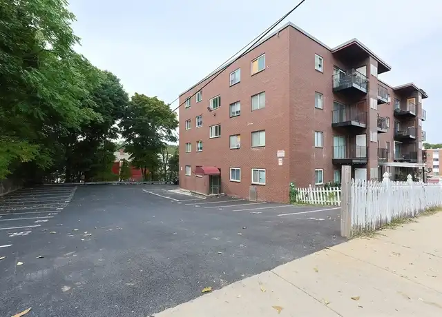 Property at 175 Clare Ave, Hyde Park, MA, 02136, 1 bed, 1 bath, [object Object]