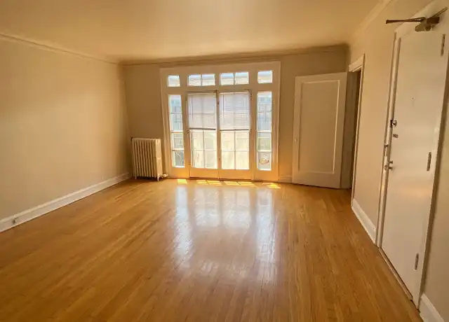 Property at 911 Elmwood Ave Unit G1, Evanston, IL, 60202, 1 bed, 1 bath, [object Object]