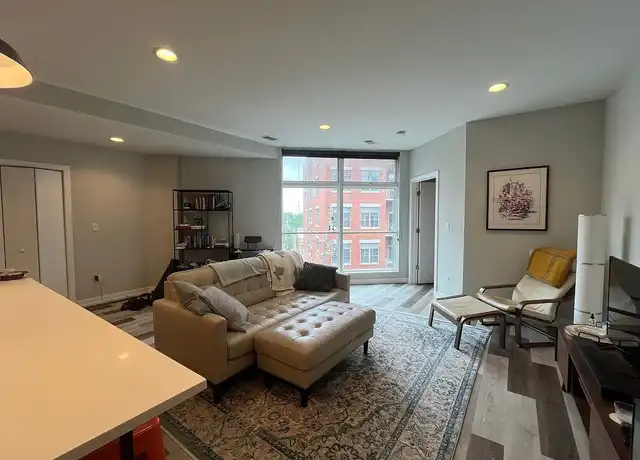 Property at 713 N Milwaukee Ave, Chicago, IL, 60642, 1-3 bed, 1-2 bath, [object Object]