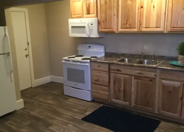Property at 264 College St SE Unit 7, Valley City, ND, 58072, 2 beds, 1 bath, [object Object]