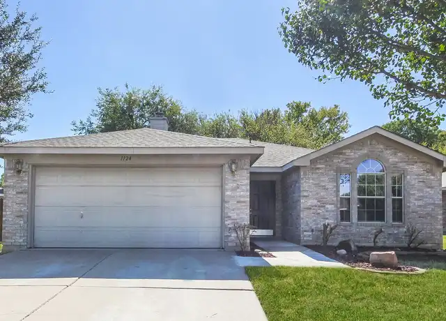 Property at 1124 Sandalwood Dr, Fort Worth, TX, 76140, 3 beds, 2 baths, [object Object]