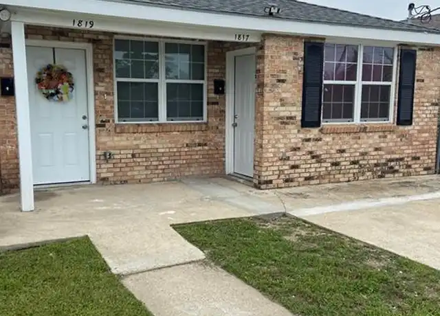 Property at 1817 Benton St, New Orleans, LA, 70117, 2 beds, 1 bath, [object Object]