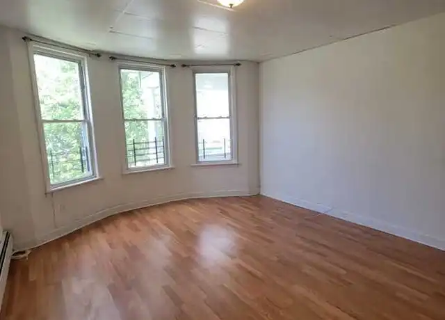 Property at 168 Hillside Ave, Mount Vernon, NY, 10553, 3 beds, 1 bath, [object Object]
