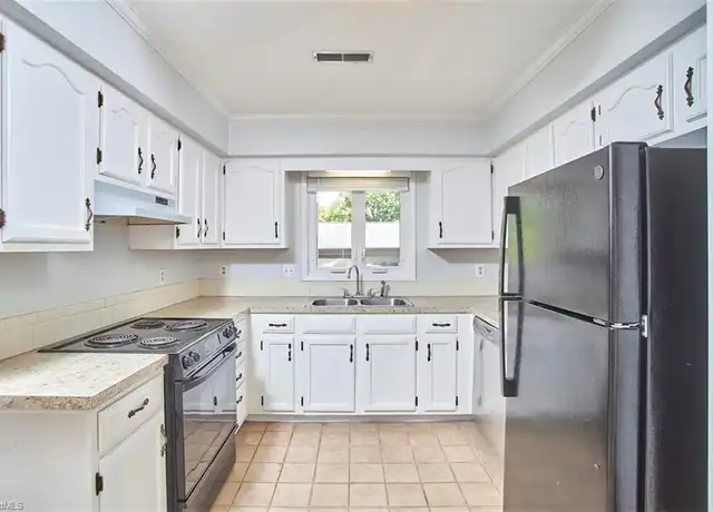Property at 106 Stonemoor Dr, Winston Salem, NC, 27104, 2 beds, 2 baths, [object Object]