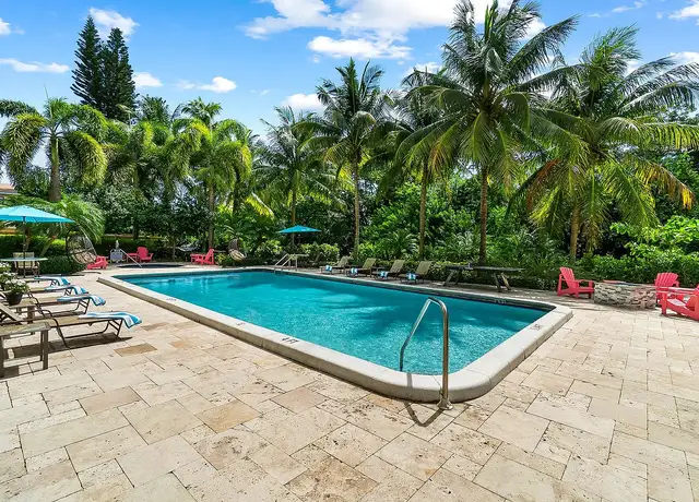Photo of 520 NE 20th St, Wilton Manors, FL 33305