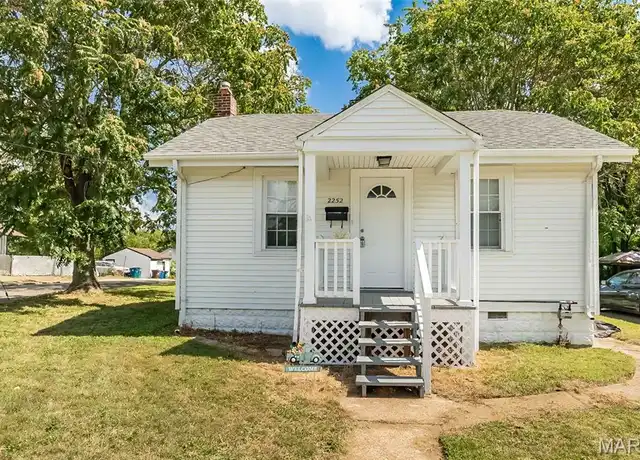 Property at 2252 Dawes Pl, Saint Louis, MO, 63114, 1 bed, 1 bath, [object Object]