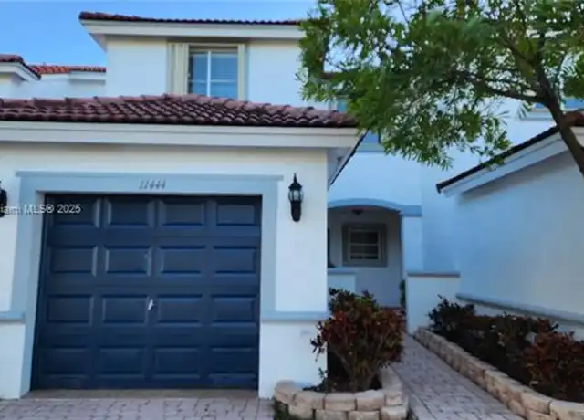 Property at 11444 NW 48th Ter Unit TH 14444, Doral, FL, 33178, 3 beds, 2 baths, [object Object]