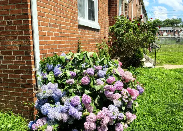 Property at 2135 Seneca Rd Unit B, Wilmington, DE, 19805, 2 beds, 1 bath, [object Object]