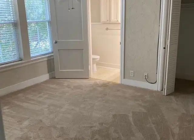 Property at 200 W Charnwood St Unit B, Tyler, TX, 75701, 3 beds, 1.5 baths, [object Object]