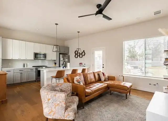 Property at 4405 Banister Ln, Austin, TX, 78745, 2 beds, 2.5 baths, [object Object]