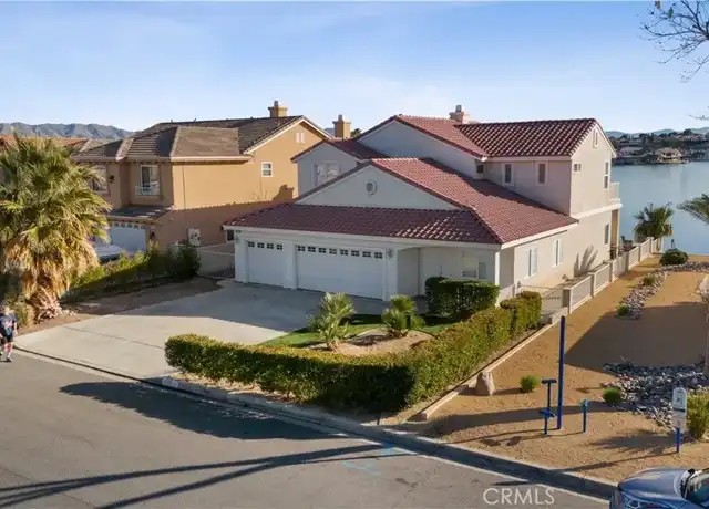 Property at 18075 Lakeview Dr, Victorville, CA, 92395, 4 beds, 3 baths, [object Object]