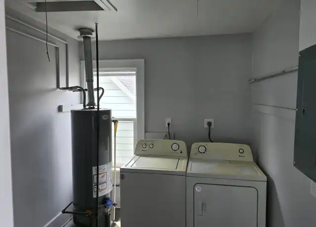 Property at 519 Scott St, Sandusky, OH, 44870, 0 beds, 1 bath, [object Object]