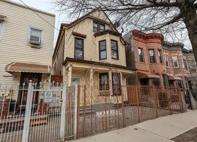 Property at 121 Hale Ave Unit 2 FLOOR, Brooklyn, NY, 11208, 3 beds, 1 bath, [object Object]