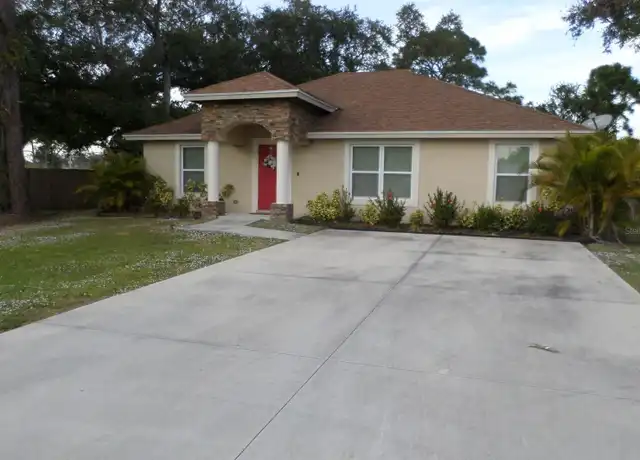 Property at 1505 SE 2nd St, Okeechobee, FL, 34974, 3 beds, 2 baths, [object Object]