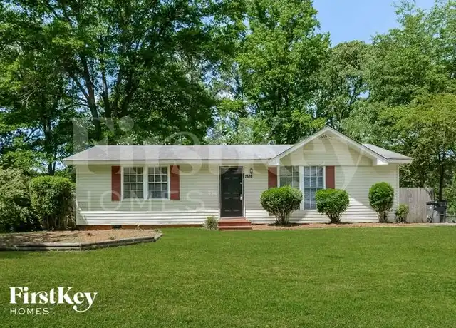 Property at 2536 Oak Leaf Ln, Adamsville, AL, 35005, 3 beds, 1 bath, [object Object]