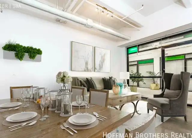 Property at 432 S Broadway Unit 302, Los Angeles, CA, 90013, 1 bed, 1 bath, [object Object]